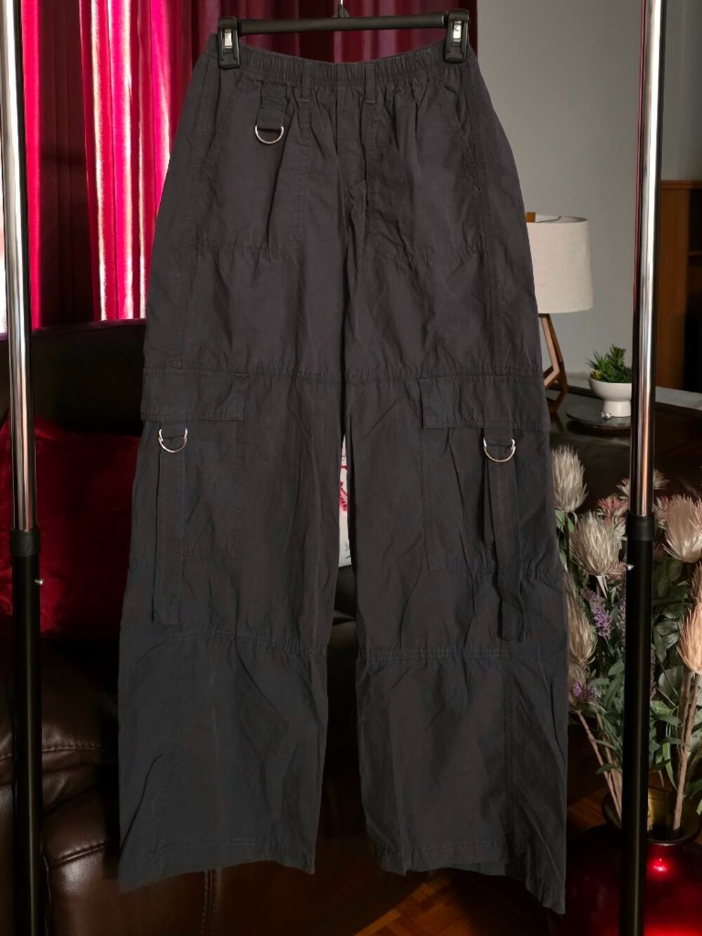 MID-RISE WIDE LEG PULL-ON CARGO PANTS!